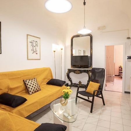 Via Manzoni Apartman Savona Kültér fotó